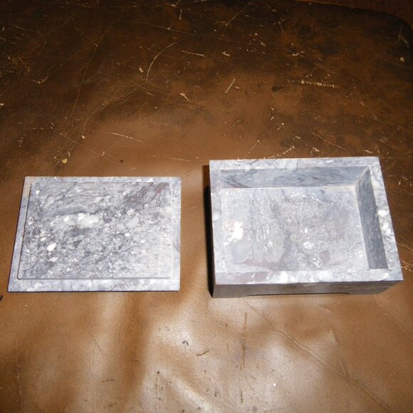 Vintage Small Charming Stone Jewlery Trinket Box - Made in Chile - Picture 3 of 4